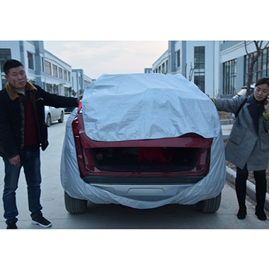 <b>Breathable Universal Fit SUV, Van, and Truck Car Cover Outdo</b>